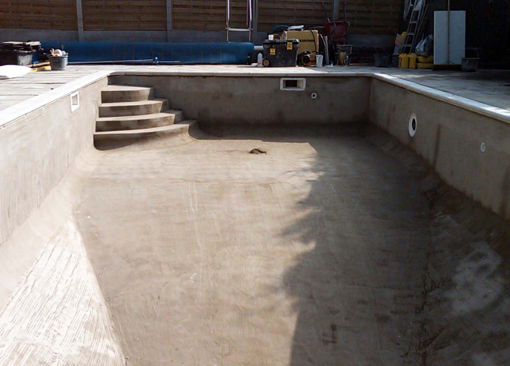 Строительство бетонного бассейна скиммерного типа